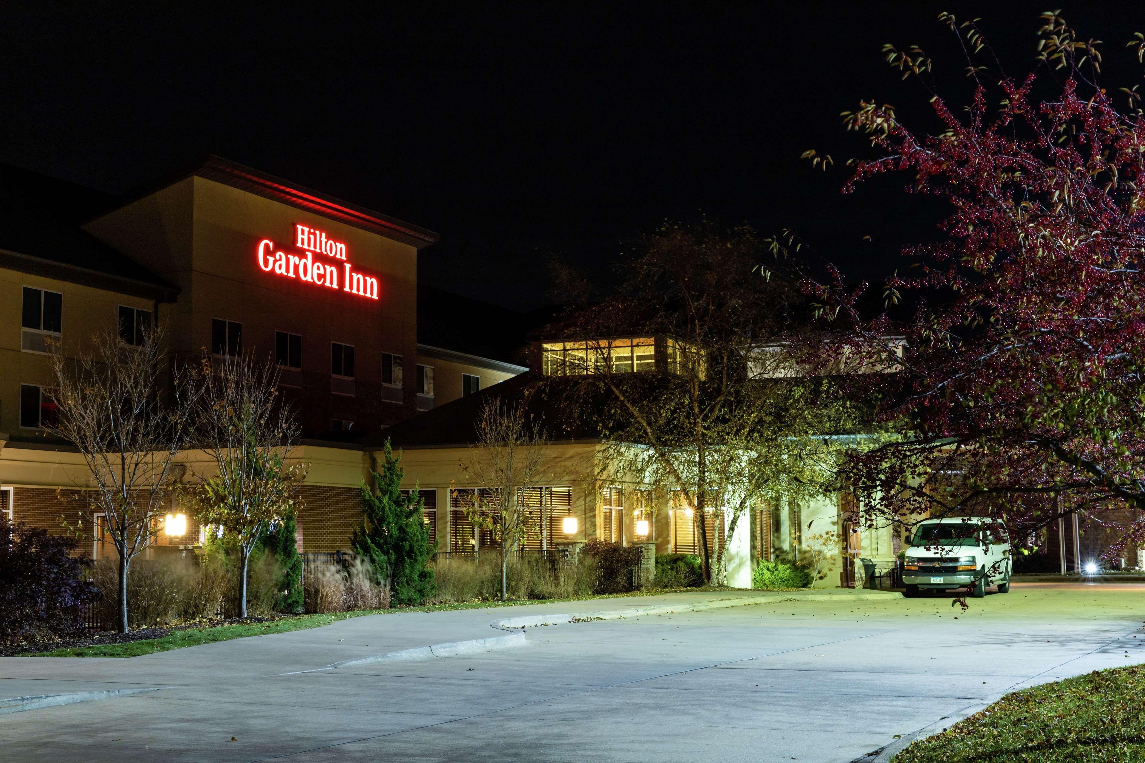 Hilton Garden Inn West Des Moines Bagian luar foto