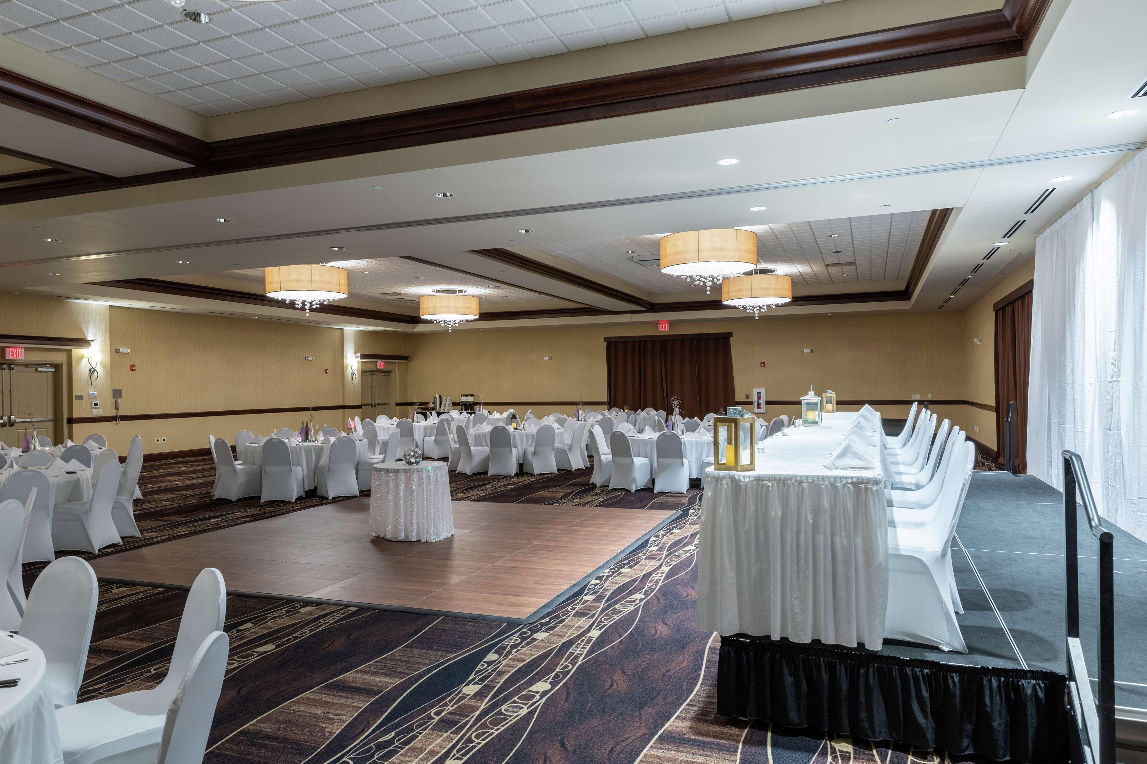 Hilton Garden Inn West Des Moines Bagian luar foto